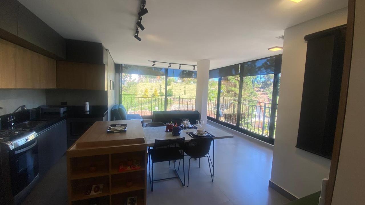 Apartamento Quatro Estações Hospeda: Star 213 Novo Com Vista Próximo Ao Capivari Campos do Jordão